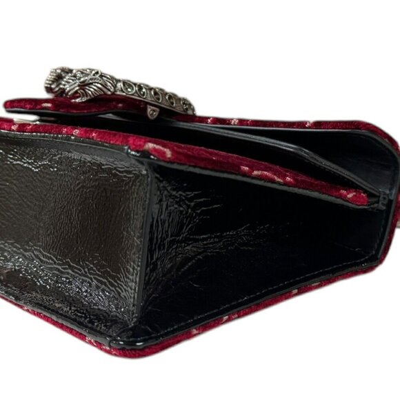 GUCCI Black Shoulder Bag - Picture 8 of 9